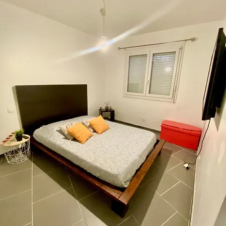 Holiday home La Maison Du Soleil & Du Sourire *